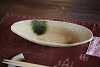 円皿　(クリーム&緑色)